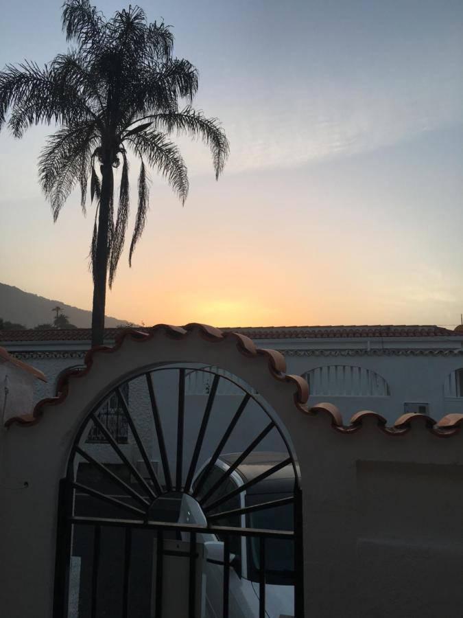 شقة Sunset House لوس رياليخوس المظهر الخارجي الصورة